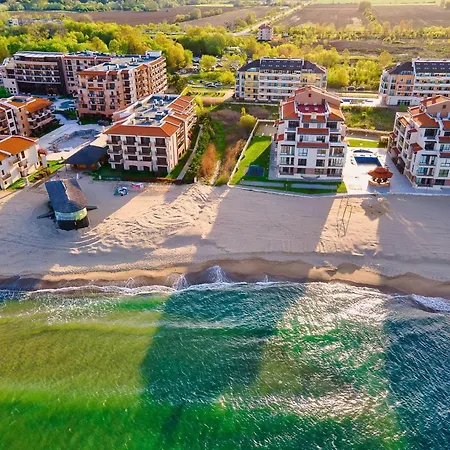 Seafront In Apartman