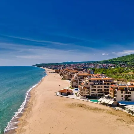 Apartman Seafront In