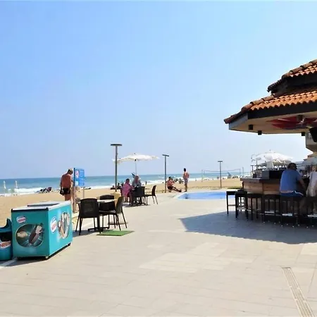 Seafront In Apartman